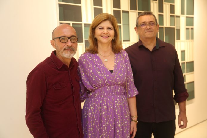 Hildebrando De Castro, Ivana E José Guedes
