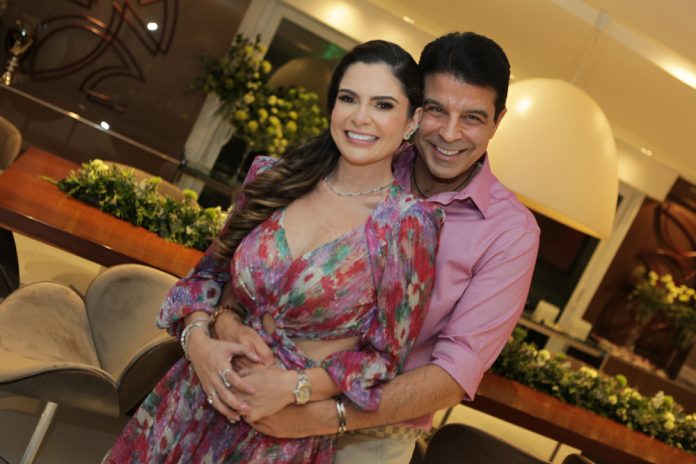 Desirer Cavalcante E Ronaldo Otoch