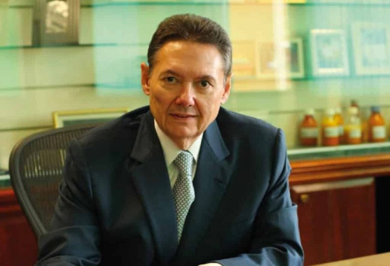 Ivens Jr. 500 Personas 1024x698