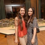 Larissa Mesquita E Isabela Mesquita