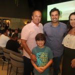 Serginho, Serginho, João E Amanda Miranda