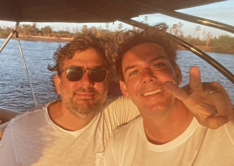 4C3A8EFB 7769 476F AE82 69B36F31673C