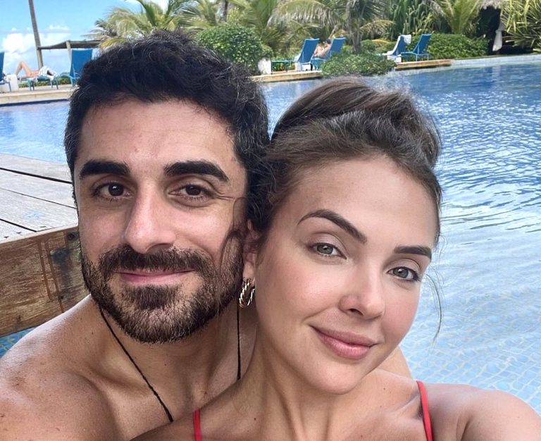 EDEEB3B9 AFA2 45C9 BC05 6E3398ED76F3