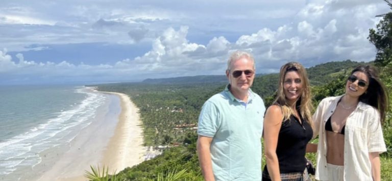 F8A0941B 3D5D 4CF7 BDDE F0B17F61D33A