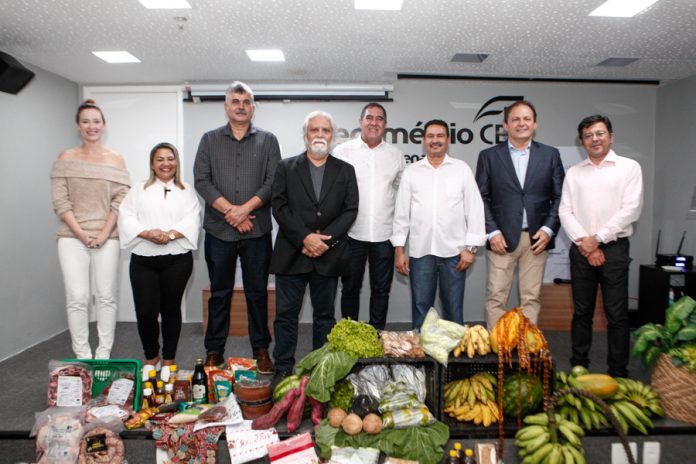 Debora Sombra, Estrela Barros, Eudes Bringel, Joaquim Cartaxo, Luiz Gastão Bittencourt, Moisés Braz, Odilon Aguiar E Henrique Javi (10)