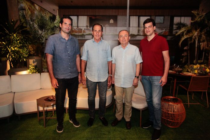Joãzinho E João Fiuza, Antônio José, Rafael Brasil