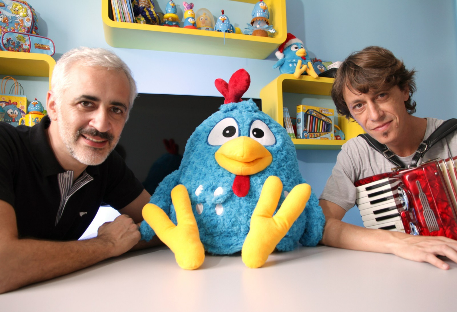 Galinha Pintadinha é um projeto infantil criado pelos produtores Juliano  Prado e Marcos Lu…