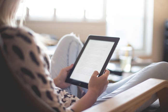 Kindle 1867751_1280