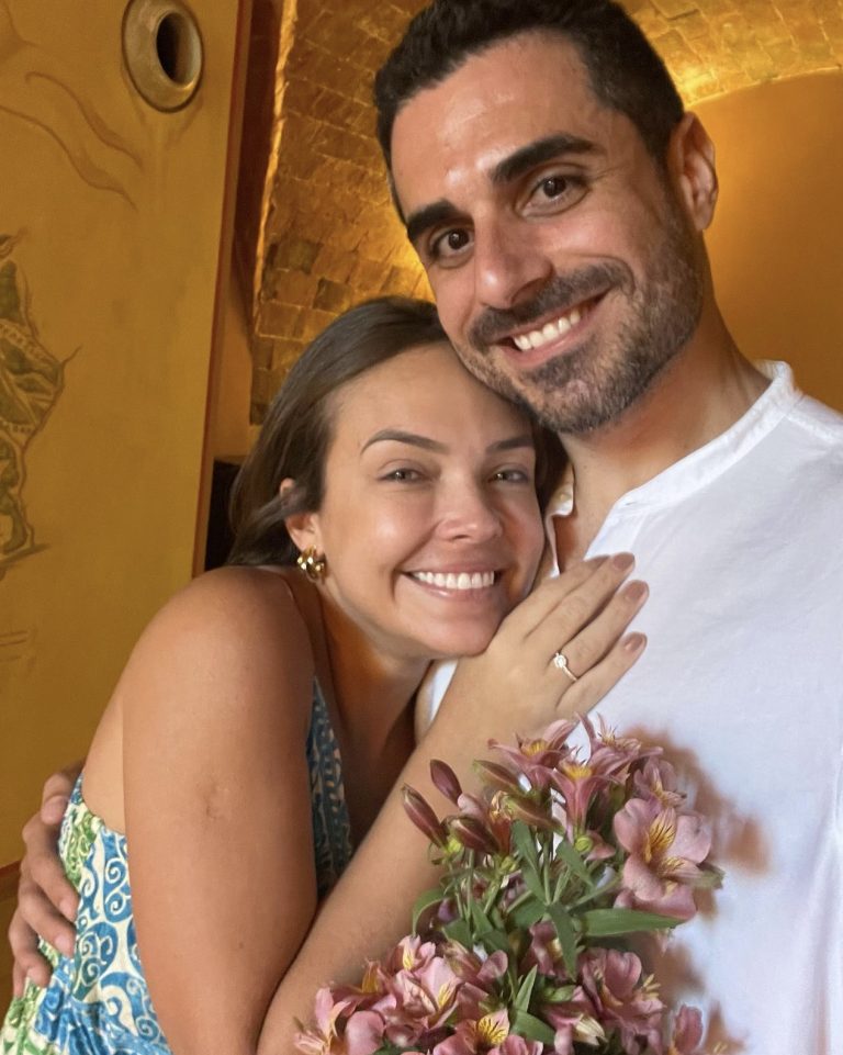 F4D88B2C A94A 4487 B034 CFA58B3E4E70