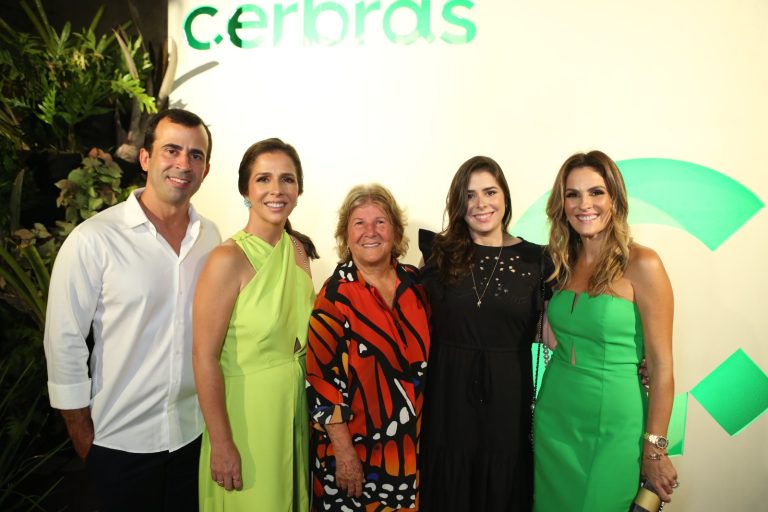 Felipe, Ticiana, Ana Lucia, Isabel E Mariana Mota