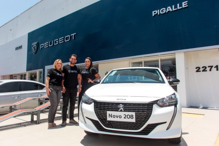 Angela Gadelha, Ricardo Feitosa E Thaciane Andrade 2