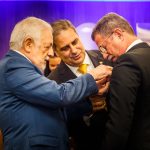 OAB CE Entrega Medalha Advogado Padrão 2023 6216