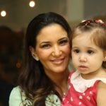 Aline Pinho Com A Filha Setlla