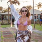 Lia Cabral