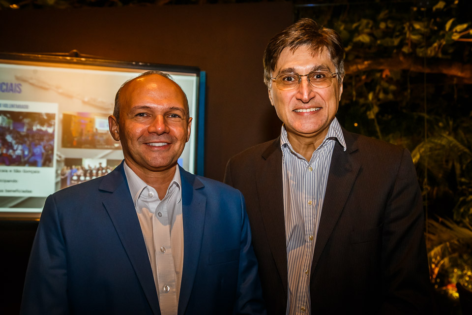 AECIPP celebra oito anos de atuação com festa no Pipo Restaurante