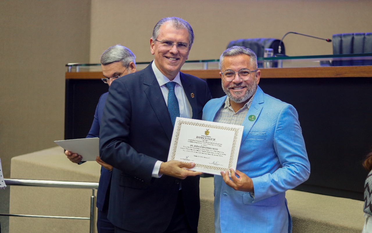 Unifor recebe homenagem na Assembleia Legislativa do Estado do Amazonas