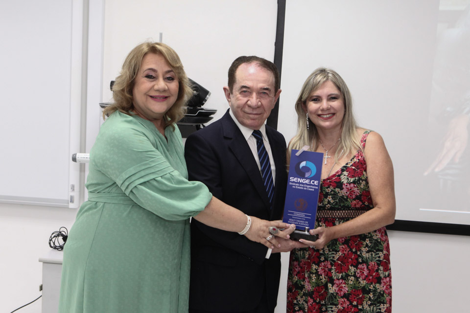 Teodora Ximenes, Gerardo E Regina Santos (3)