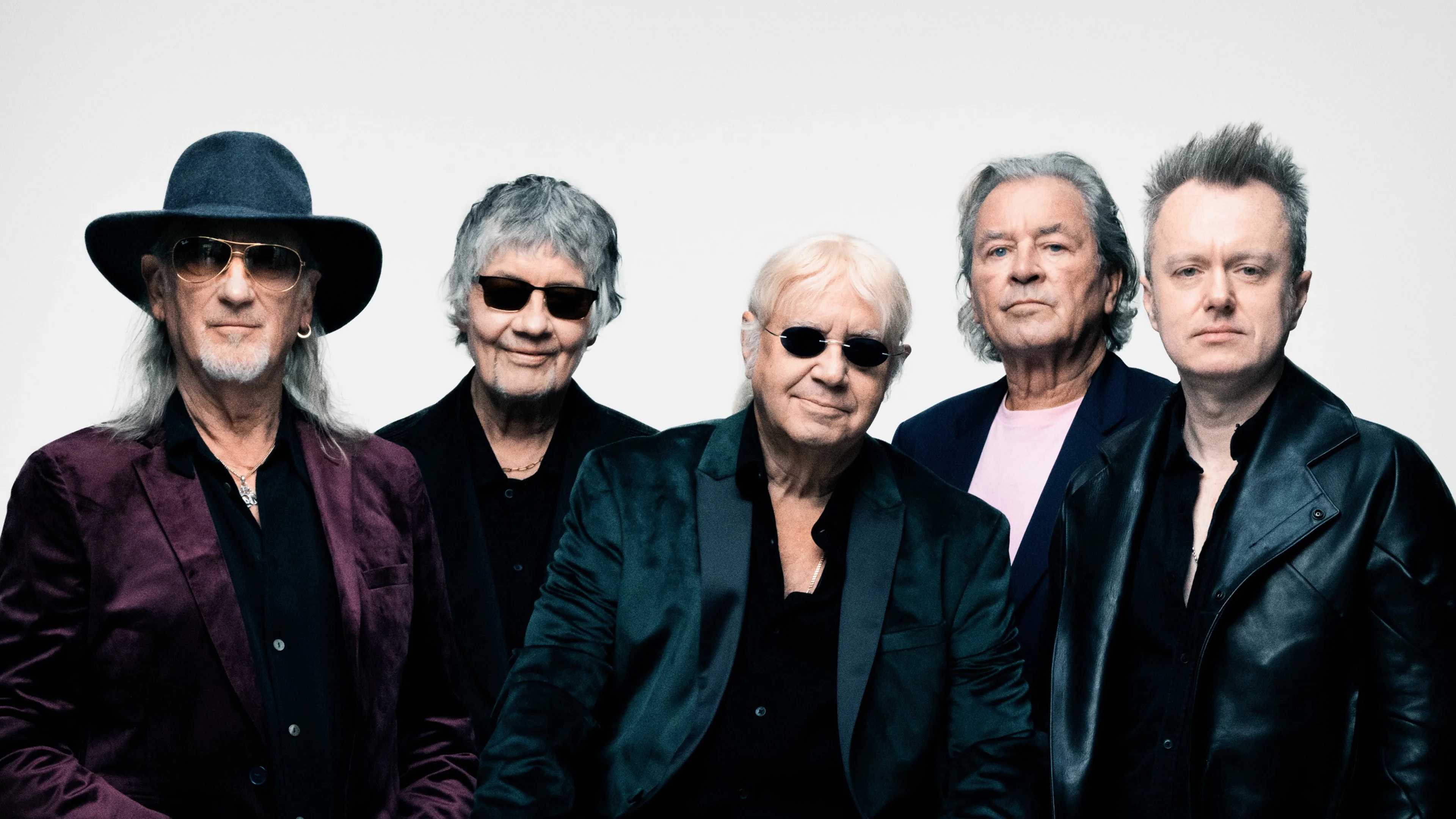 Deep_Purple__1_copyright_earMUSIC_credit_Jim_Rakete_official_photo_for_announcement_16 9
