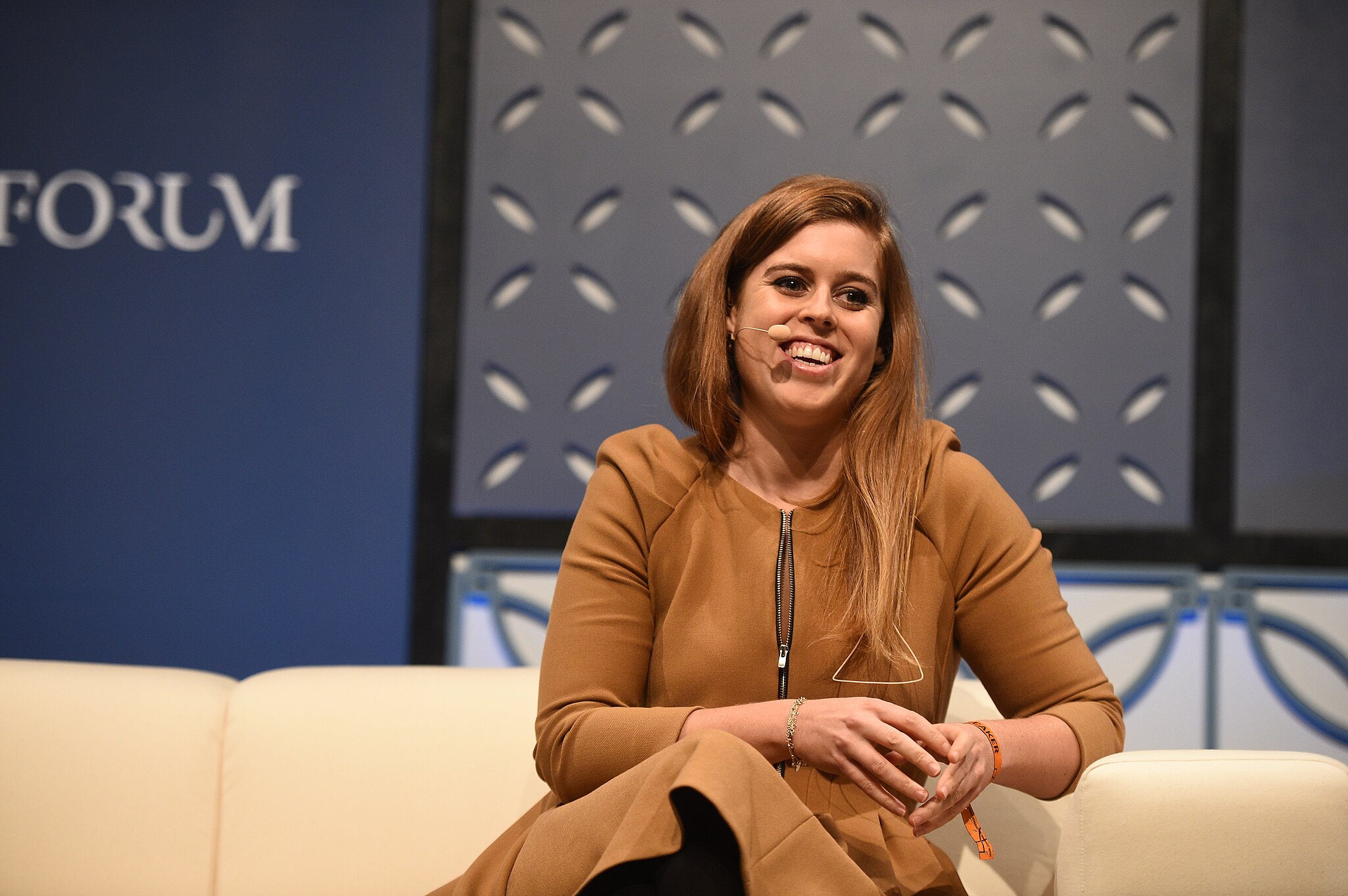 2048px Web_Summit_2018_ _Forum_ _Day_2,_November_7_DSC_4625_(45040787554)