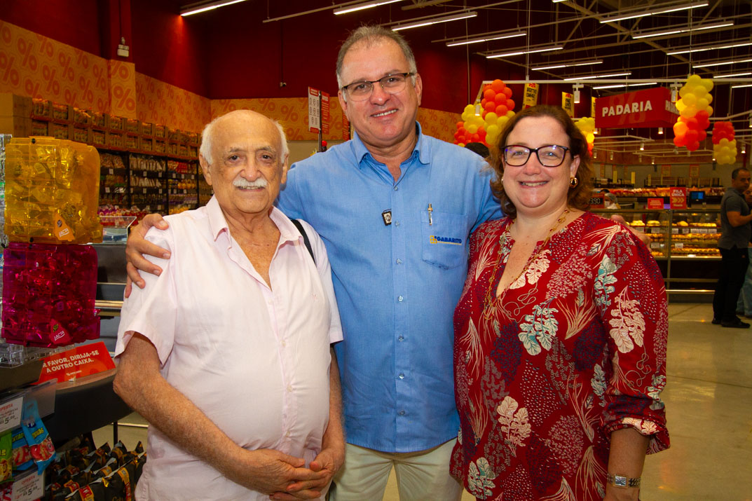 Aníbal Ribeiro, George Barreto, Manuelle Ribeiro.