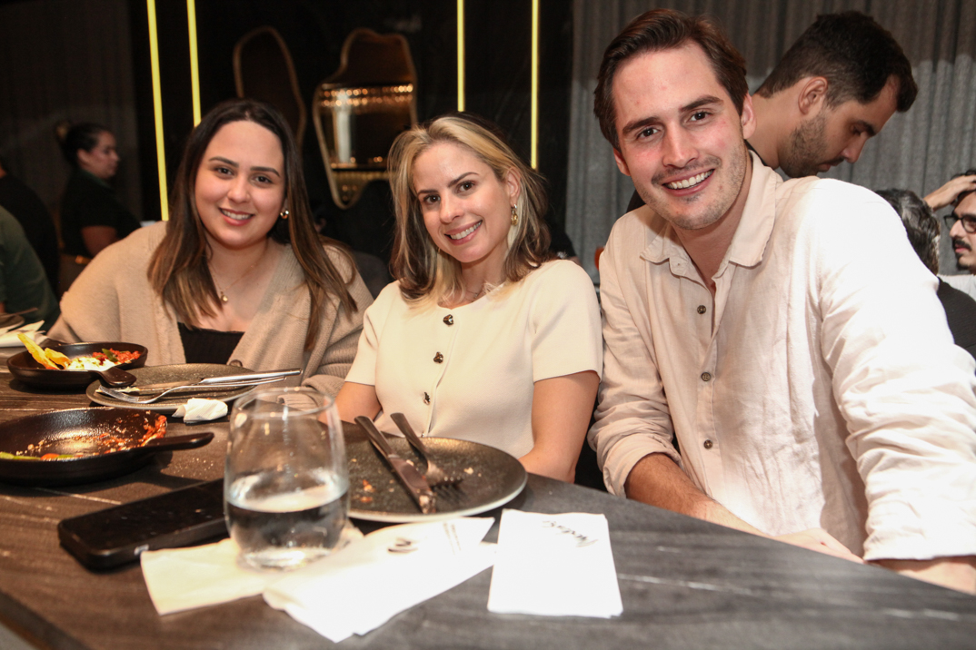 Deborah Ramos, Victoria Muniz E Igor Dias (1)