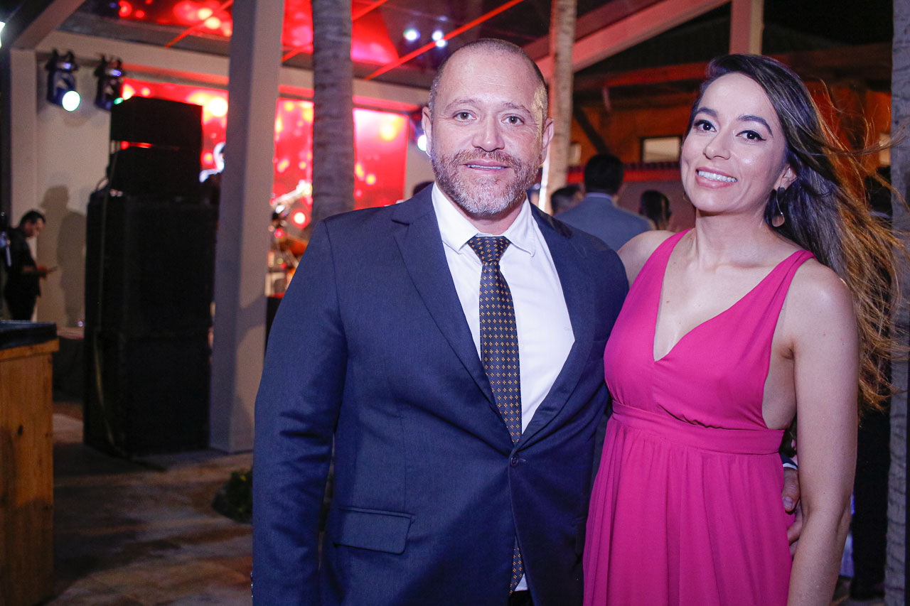 Luciano Neri E Ana Paula