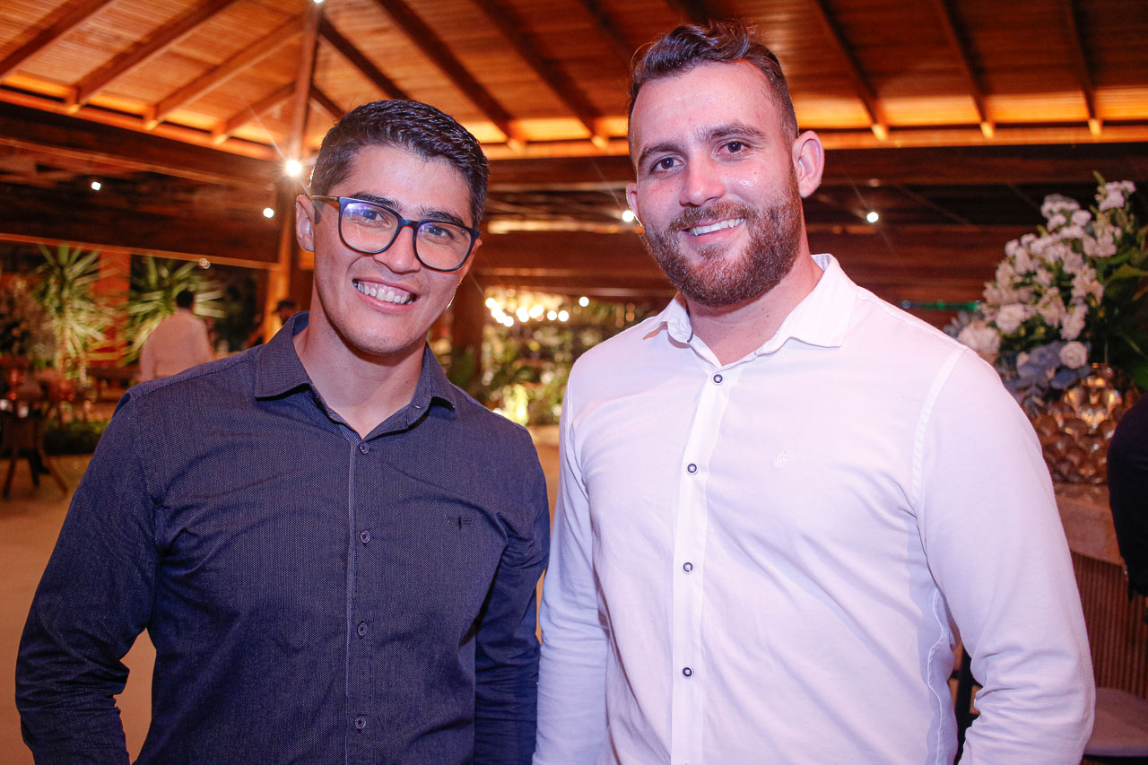 Ronny Silva E Victor Gomes