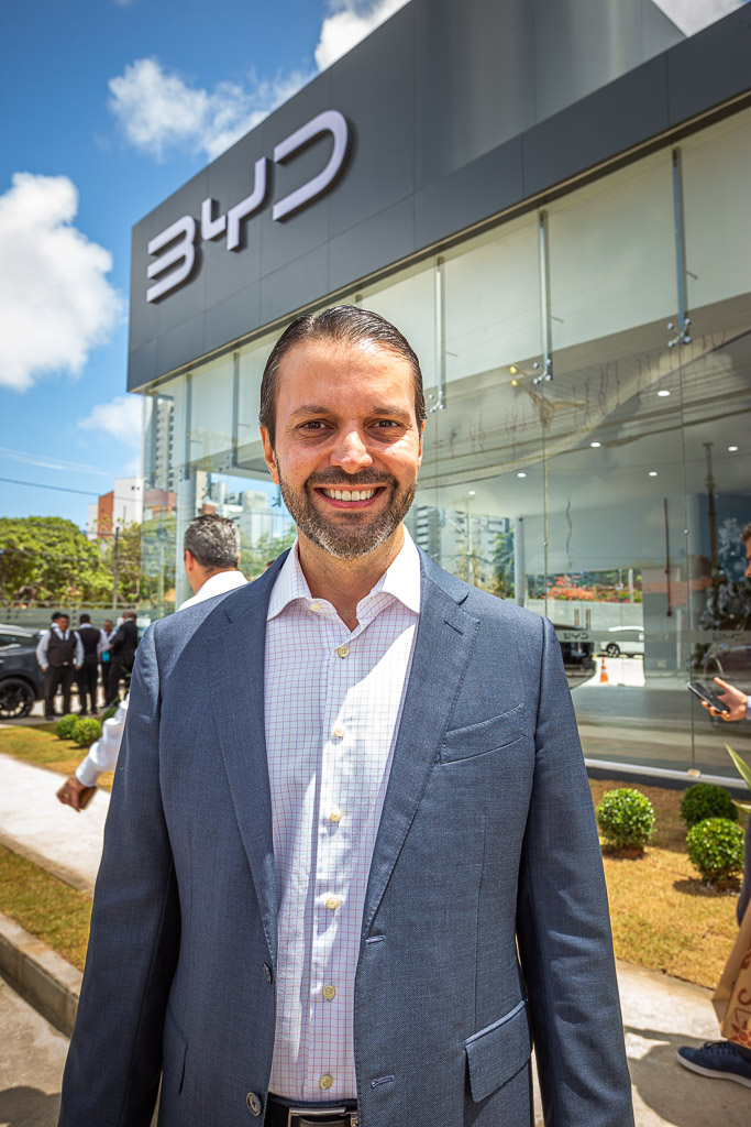 Grupo Carmais Reúne Convidados Para Apresentar Nova Loja BYD Carmais 0694