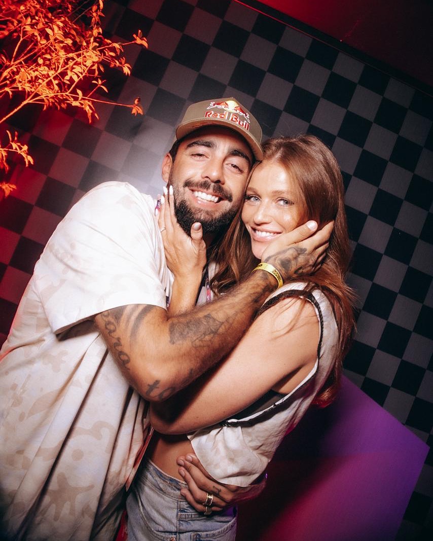Pedro Scooby E Cintia Dicker