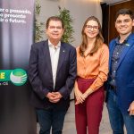 05.22.25 AJE Fortaleza Promove Debate Sobre Políticas Monetárias Internacionais Com O Deputado Mauro Benevides Filho 9469