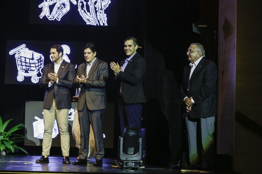 7359e11c77b24af7b40f4b7f2d43e4d3