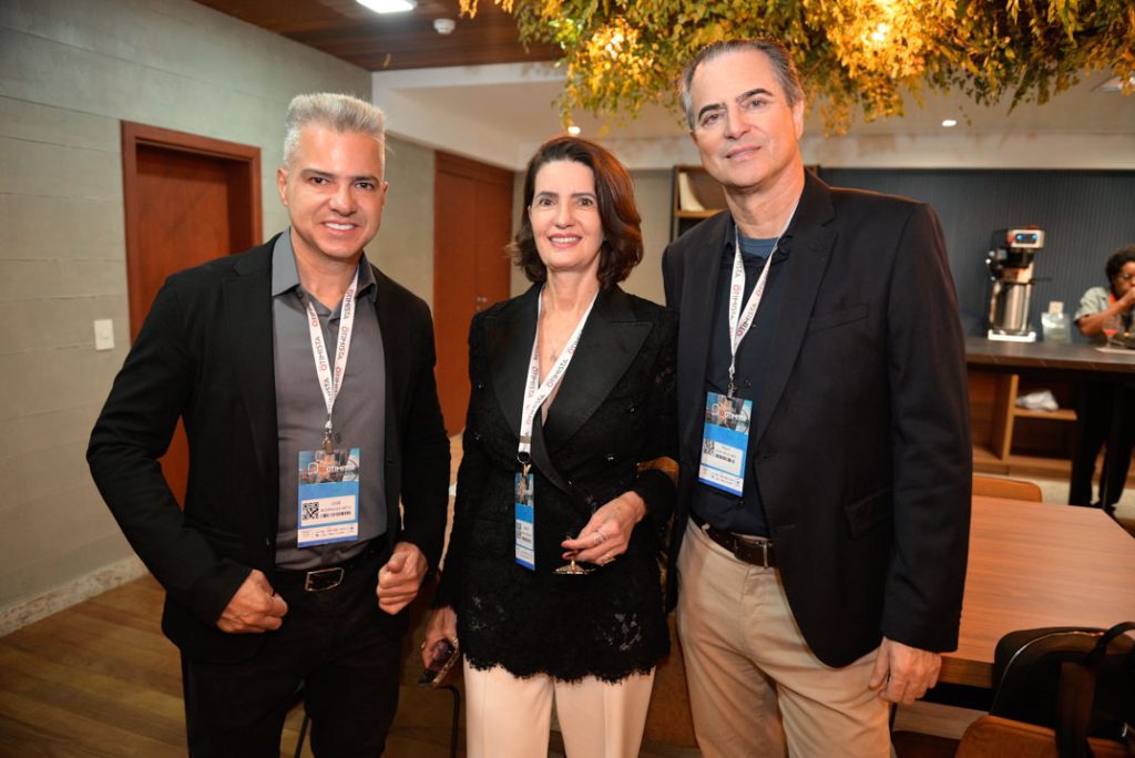 Jose Rodrigues Neto, Sandra Maria Rodrigues E Paulo Luis De Jesus Lopes