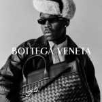#광고 이탈리아 럭셔리 브랜드 보테가 베네타가 브랜드의 아이코닉한 가죽 수공예 기법인 인트레치아토의 탄생 50주년을 맞이해 새로운 캠페인 'Craft Is Our Language'를 선보입니다. 이번 (1)