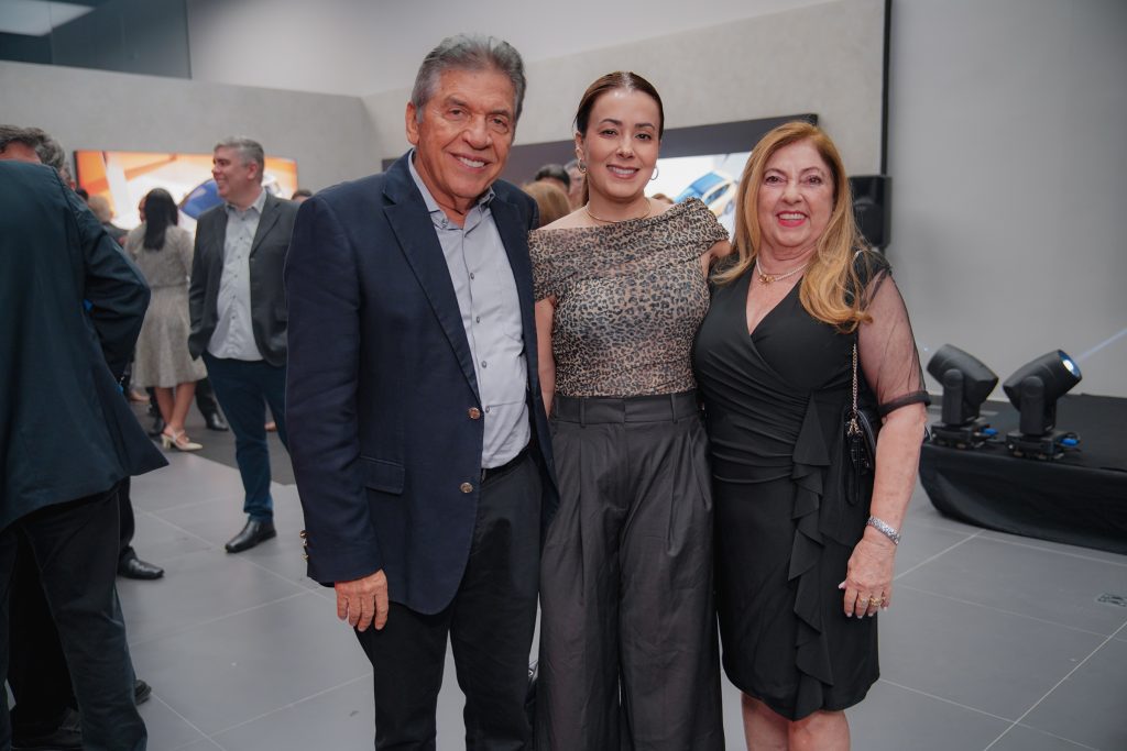 José Wellington Holanda, Georgia Bezerra E Fátima Holanda