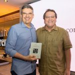 Lançamento Do Livro Passaros De Giz 2142