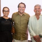 Lançamento Do Livro Passaros De Giz 2156