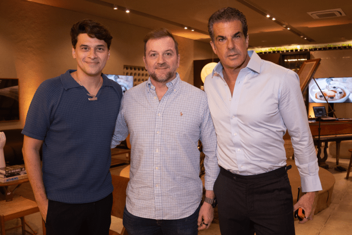 Pablo Guterres, Julio Capua E Alvaro Garneiro