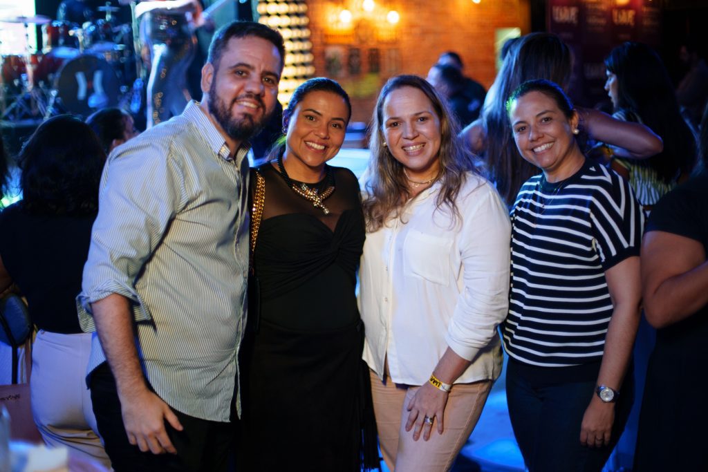 Vitor Ribeiro, Camila Nascimento, Grace Cardoso E Isabel Holanda