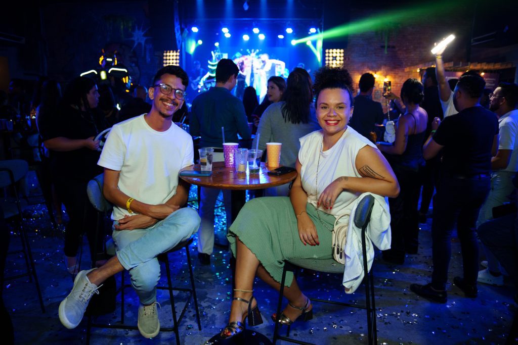 Yago Oliveira E Mayra Silva