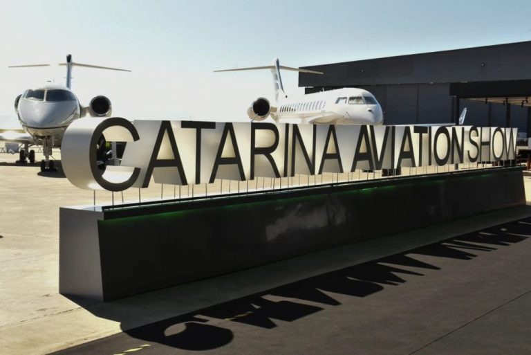 Catarina_aviation_show4 1024x684