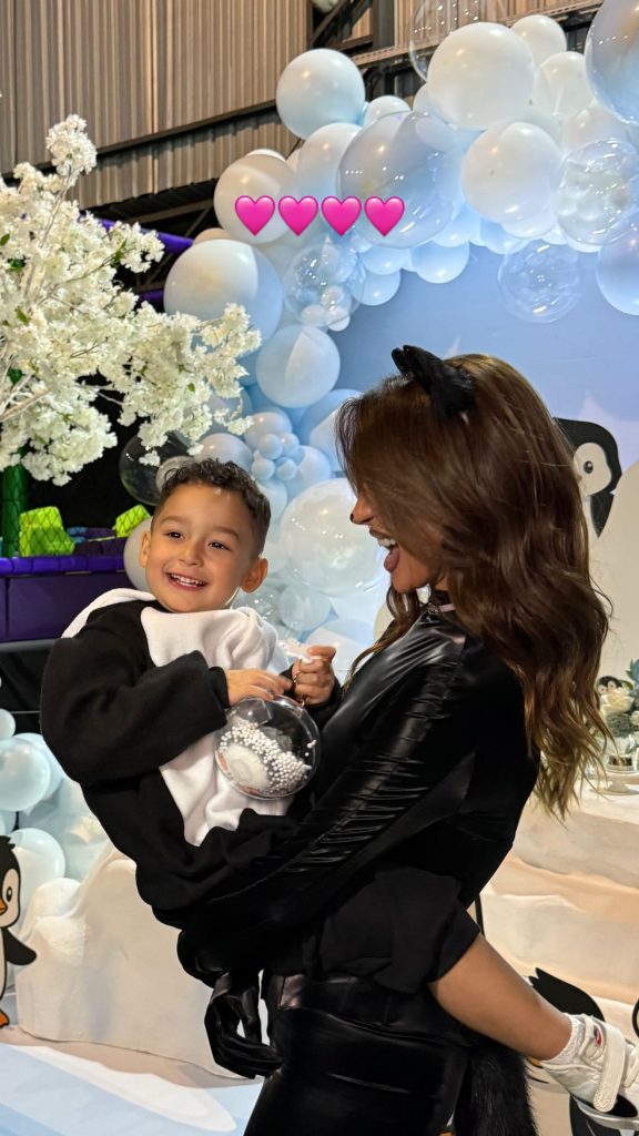 SaveClip.App_521532267_18533758555037643_5512954613339064828_n