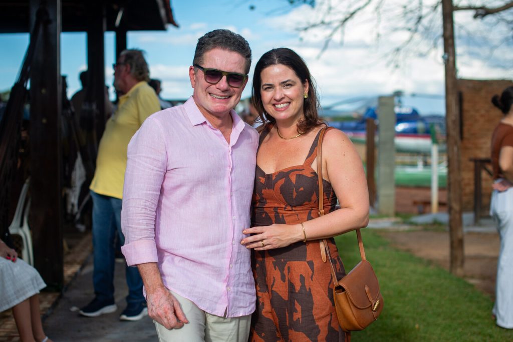 Eduardo Pinheiro E Adriana Sá (1)_Easy Resize.com