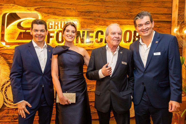 Grupo Fornecedora 70 Anos 9270