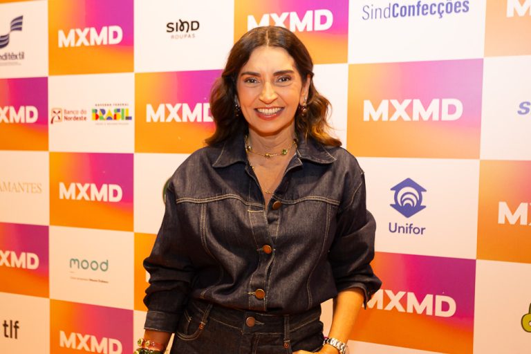 Maxi Moda No Teatro Riomar 6770