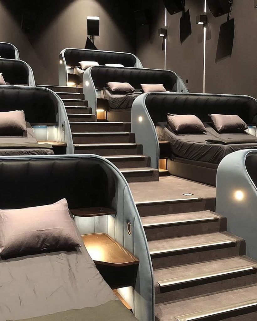 SaveClip.App_529364214_18528468274012543_8371372313228317926_n