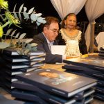 ABIH Nacional Promove O Lançamento Do Livro De Baixinho A Gigante   Com Manoel Linhares 9444