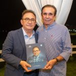 ABIH Nacional Promove O Lançamento Do Livro De Baixinho A Gigante   Com Manoel Linhares 9478
