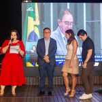 ABIH Nacional Promove O Lançamento Do Livro De Baixinho A Gigante   Com Manoel Linhares 9505