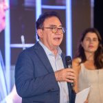 ABIH Nacional Promove O Lançamento Do Livro De Baixinho A Gigante   Com Manoel Linhares 9574