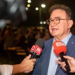 ABIH Nacional Promove O Lançamento Do Livro De Baixinho A Gigante   Com Manoel Linhares 9619